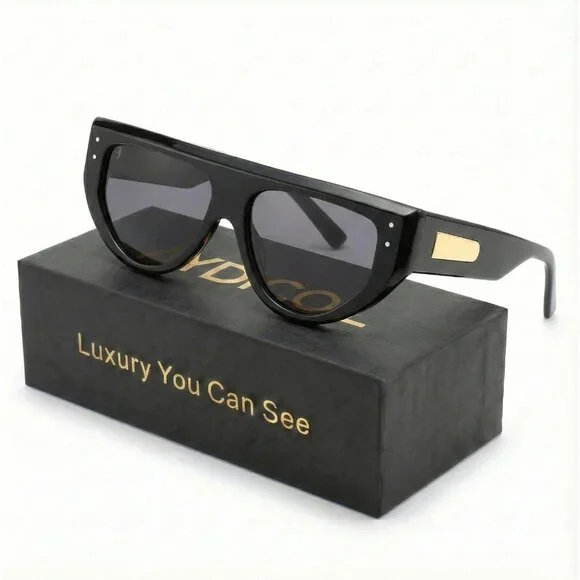 Trendy Triangular Polarized Men's Sunglasses UV 400 Protection MB1537S